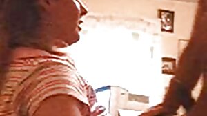 Tonåring får svensk porr webcam gapande röv